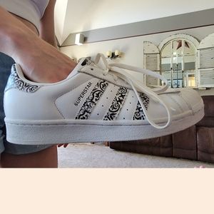 Adidas Superstar